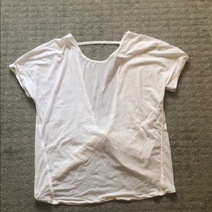 Lululemon white twist top